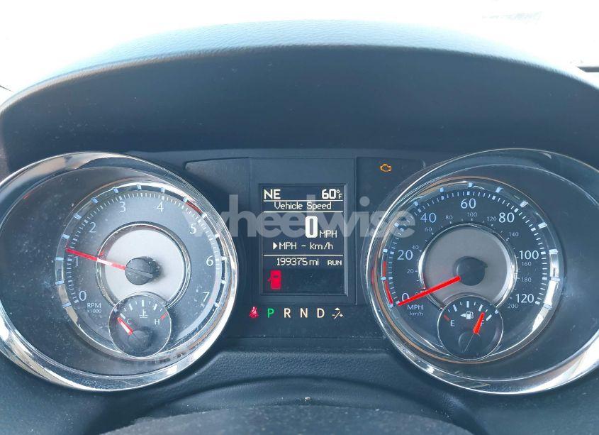 Photo 7 of 2015 Chrysler Town & COUNTRY TOURING (VIN 2C4RC1BG3FR644766)