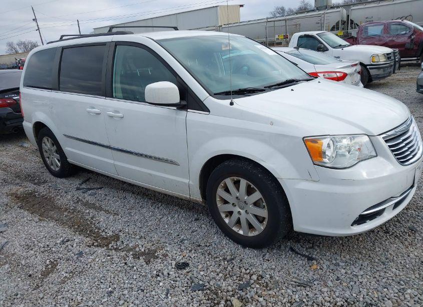 2015 Chrysler Town & COUNTRY TOURING (VIN 2C4RC1BG3FR661955) main photo