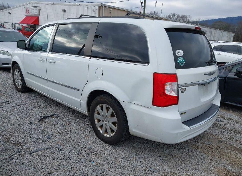 Photo 3 of 2015 Chrysler Town & COUNTRY TOURING (VIN 2C4RC1BG3FR661955)