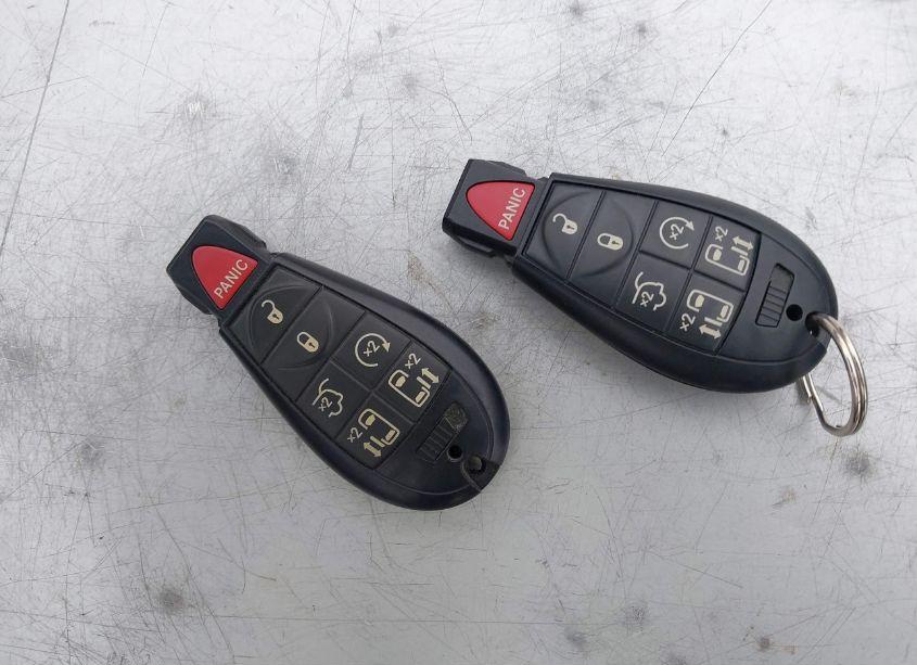 Photo 11 of 2015 Chrysler Town & COUNTRY TOURING (VIN 2C4RC1BG3FR673975)