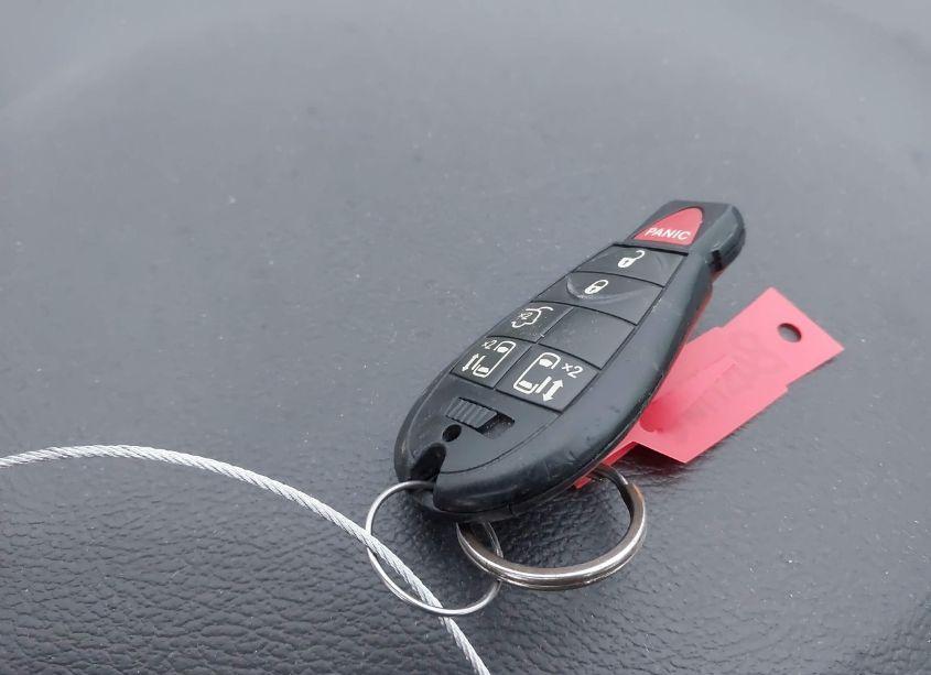 Photo 11 of 2015 Chrysler Town & COUNTRY TOURING (VIN 2C4RC1BG3FR727159)