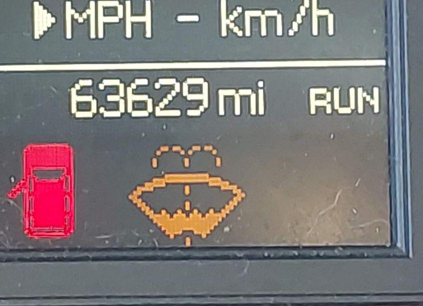 Photo 15 of 2015 Chrysler Town & COUNTRY TOURING (VIN 2C4RC1BG3FR753437)