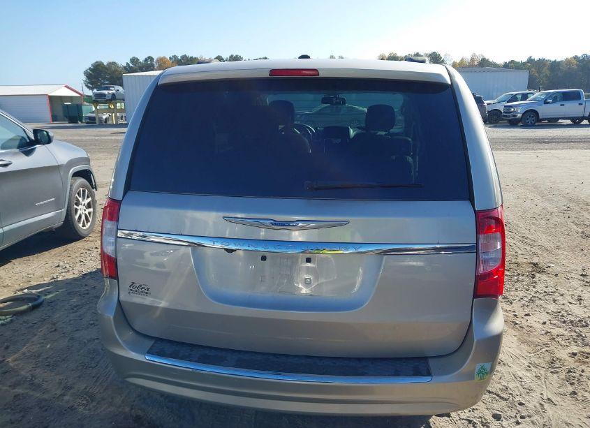 Photo 16 of 2015 Chrysler Town & COUNTRY TOURING (VIN 2C4RC1BG3FR753437)