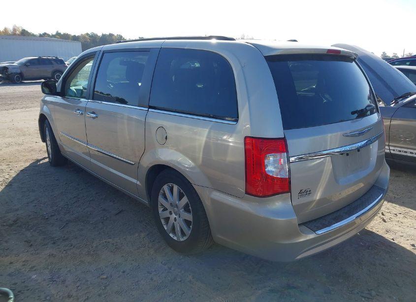 Photo 3 of 2015 Chrysler Town & COUNTRY TOURING (VIN 2C4RC1BG3FR753437)