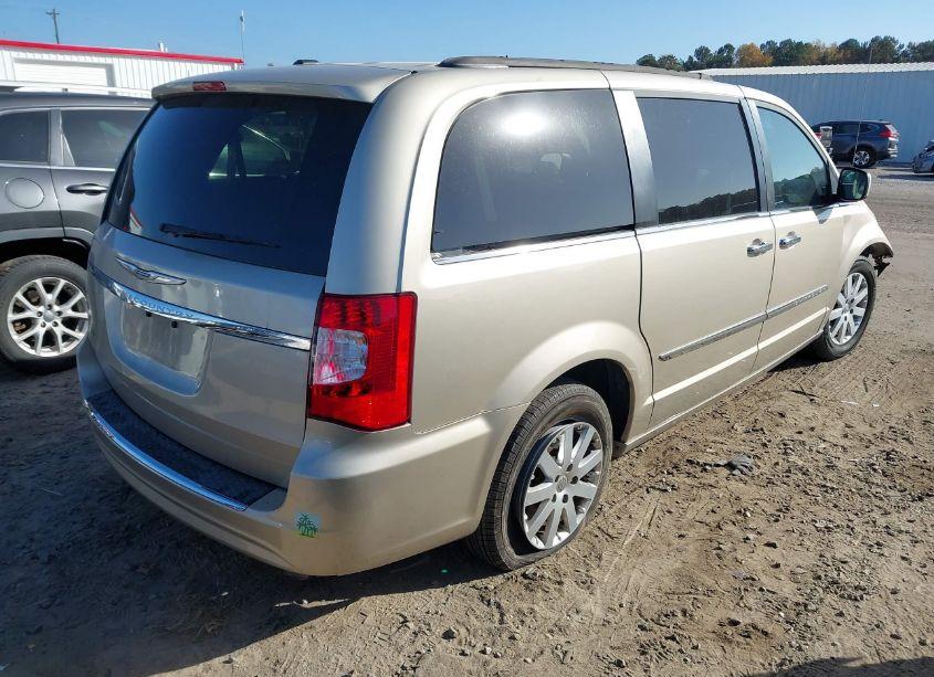Photo 4 of 2015 Chrysler Town & COUNTRY TOURING (VIN 2C4RC1BG3FR753437)