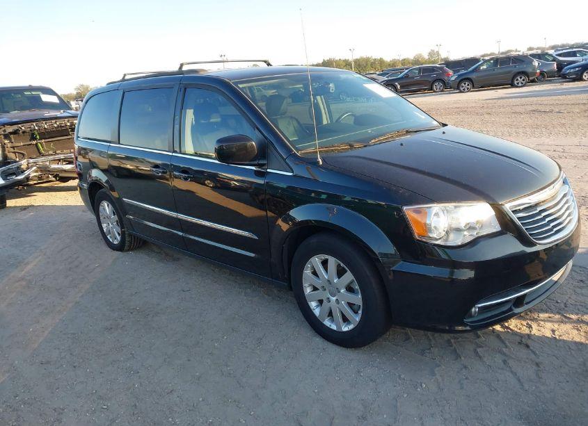 2016 Chrysler Town & COUNTRY TOURING (VIN 2C4RC1BG3GR121748) main photo