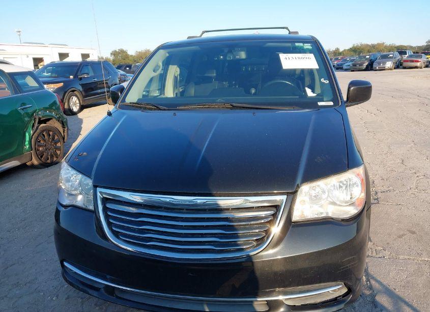 Photo 12 of 2016 Chrysler Town & COUNTRY TOURING (VIN 2C4RC1BG3GR121748)