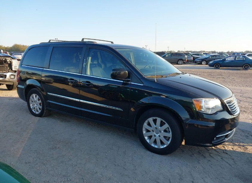 Photo 13 of 2016 Chrysler Town & COUNTRY TOURING (VIN 2C4RC1BG3GR121748)