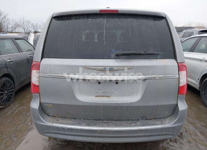 Photo 16 of 2016 Chrysler Town & COUNTRY TOURING (VIN 2C4RC1BG3GR157732)