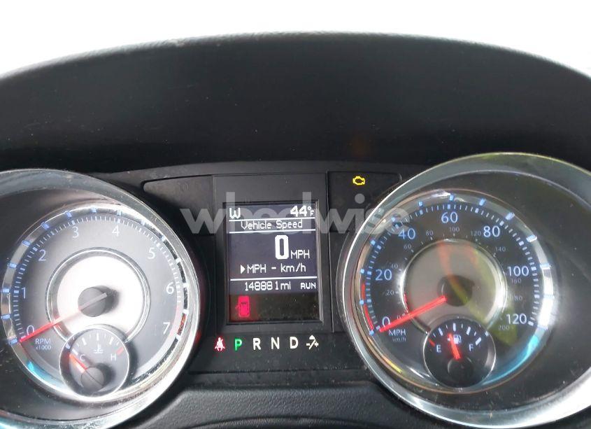 Photo 7 of 2016 Chrysler Town & COUNTRY TOURING (VIN 2C4RC1BG3GR157732)