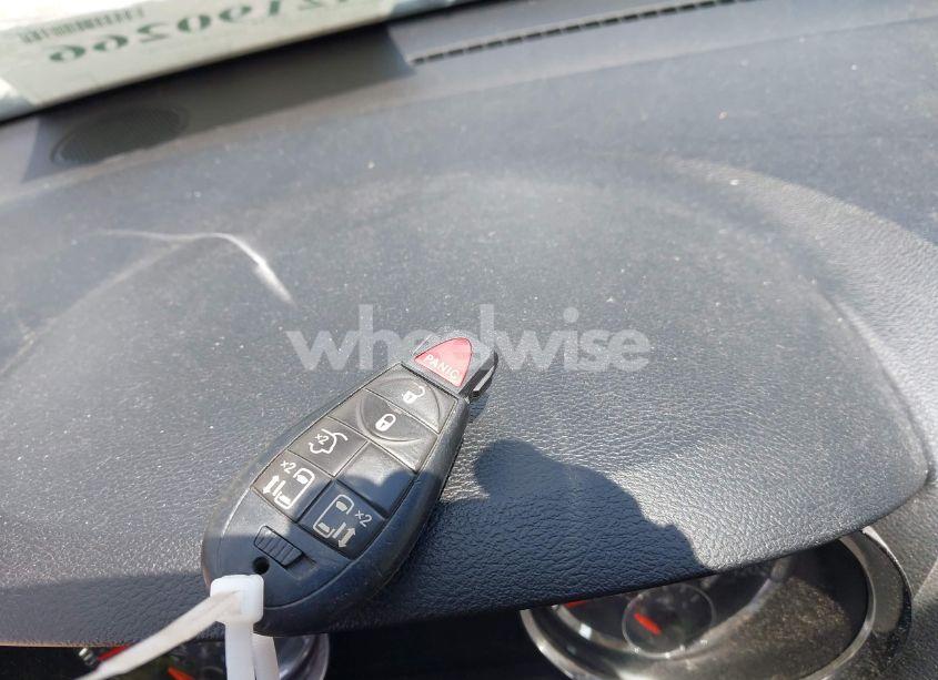 Photo 11 of 2016 Chrysler Town & COUNTRY TOURING (VIN 2C4RC1BG3GR172876)