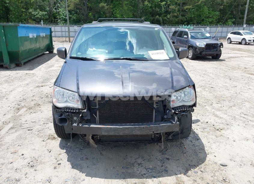 Photo 6 of 2016 Chrysler Town & COUNTRY TOURING (VIN 2C4RC1BG3GR172876)