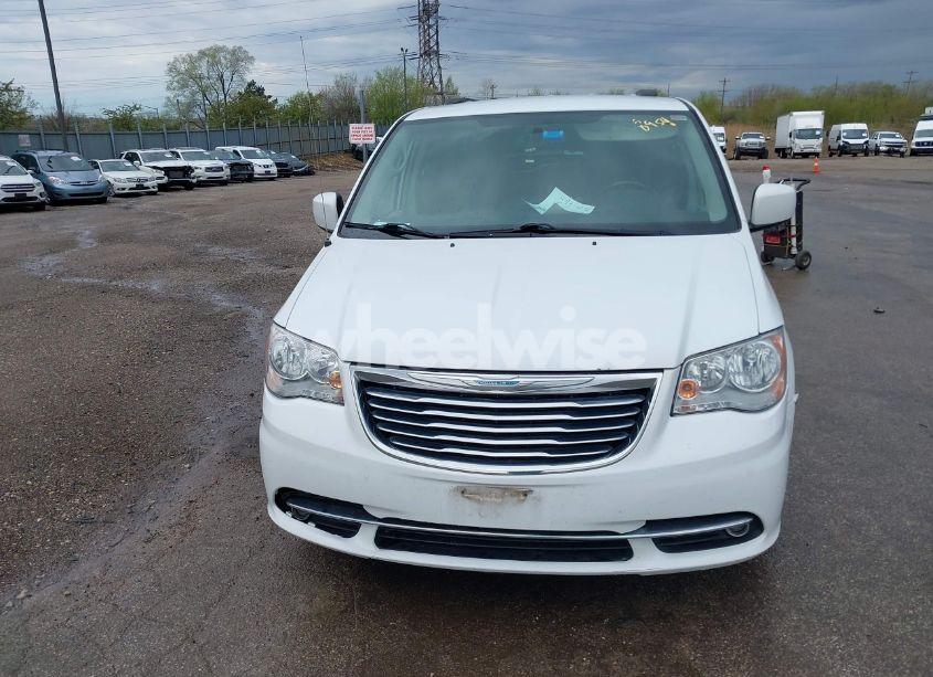 Photo 12 of 2016 Chrysler Town & COUNTRY TOURING (VIN 2C4RC1BG3GR187720)