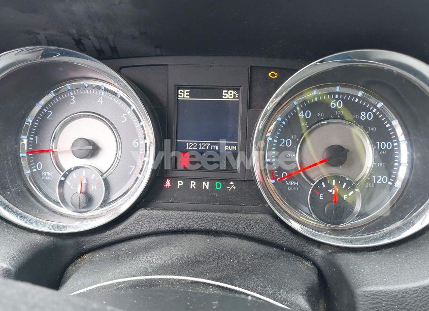 Photo 7 of 2016 Chrysler Town & COUNTRY TOURING (VIN 2C4RC1BG3GR187720)