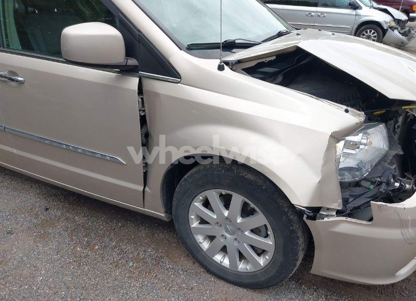 Photo 17 of 2016 Chrysler Town & COUNTRY TOURING (VIN 2C4RC1BG3GR190312)