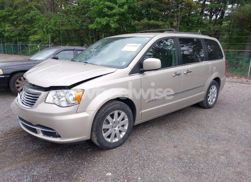 Photo 2 of 2016 Chrysler Town & COUNTRY TOURING (VIN 2C4RC1BG3GR190312)