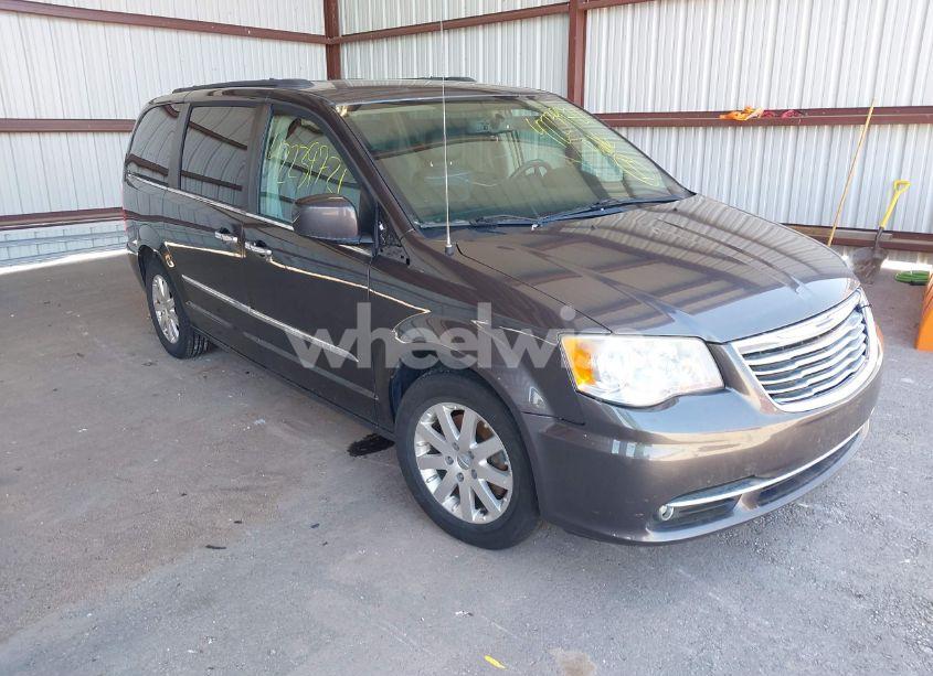 2016 Chrysler Town & COUNTRY TOURING (VIN 2C4RC1BG3GR232770) main photo