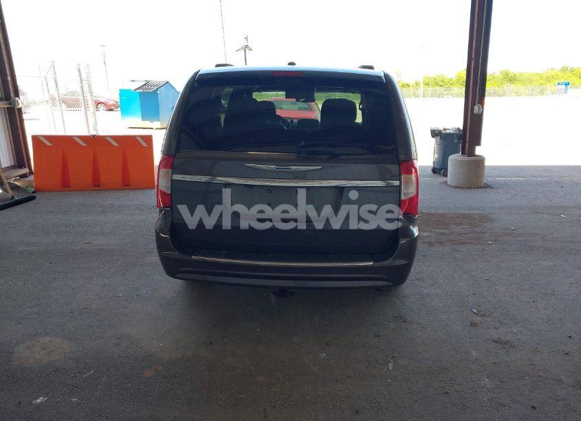 Photo 16 of 2016 Chrysler Town & COUNTRY TOURING (VIN 2C4RC1BG3GR232770)