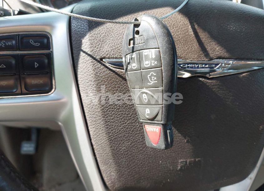 Photo 11 of 2016 Chrysler Town & COUNTRY TOURING (VIN 2C4RC1BG3GR245955)