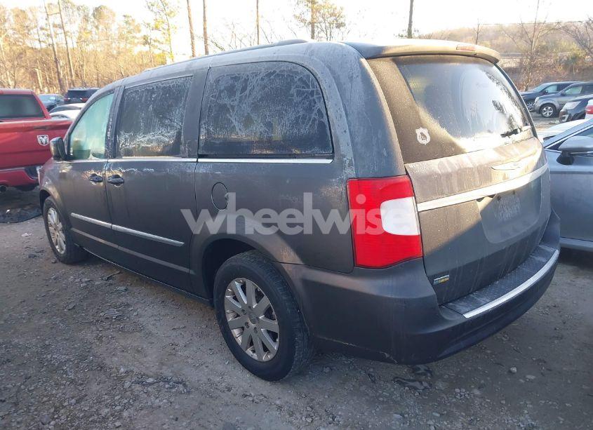 Photo 3 of 2016 Chrysler Town & COUNTRY TOURING (VIN 2C4RC1BG3GR253036)