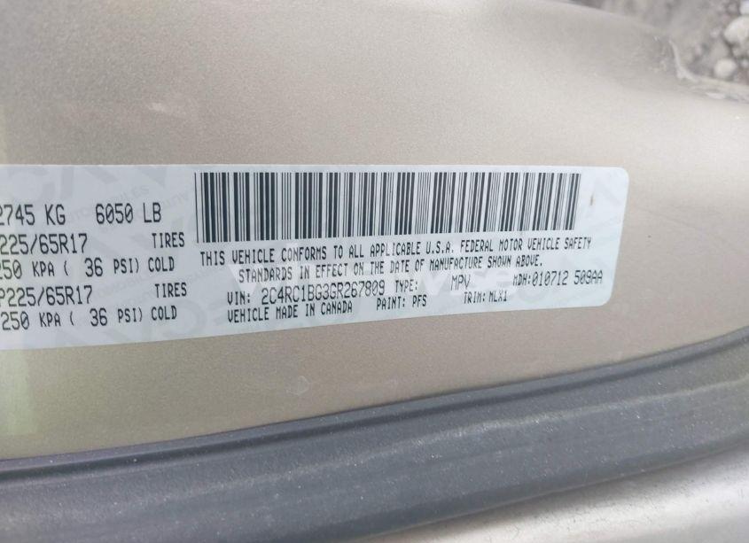 Photo 9 of 2016 Chrysler Town & COUNTRY TOURING (VIN 2C4RC1BG3GR267809)