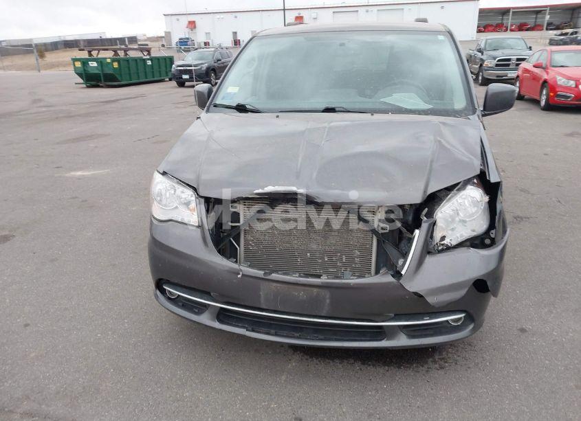 Photo 6 of 2016 Chrysler Town & COUNTRY TOURING (VIN 2C4RC1BG3GR280270)