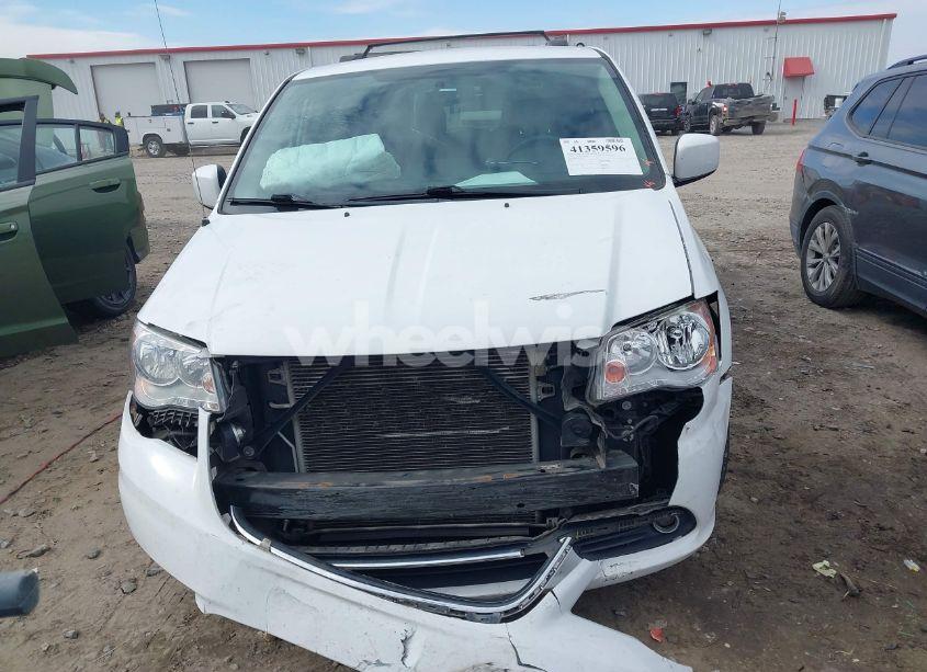 Photo 12 of 2016 Chrysler Town & COUNTRY TOURING (VIN 2C4RC1BG3GR293200)