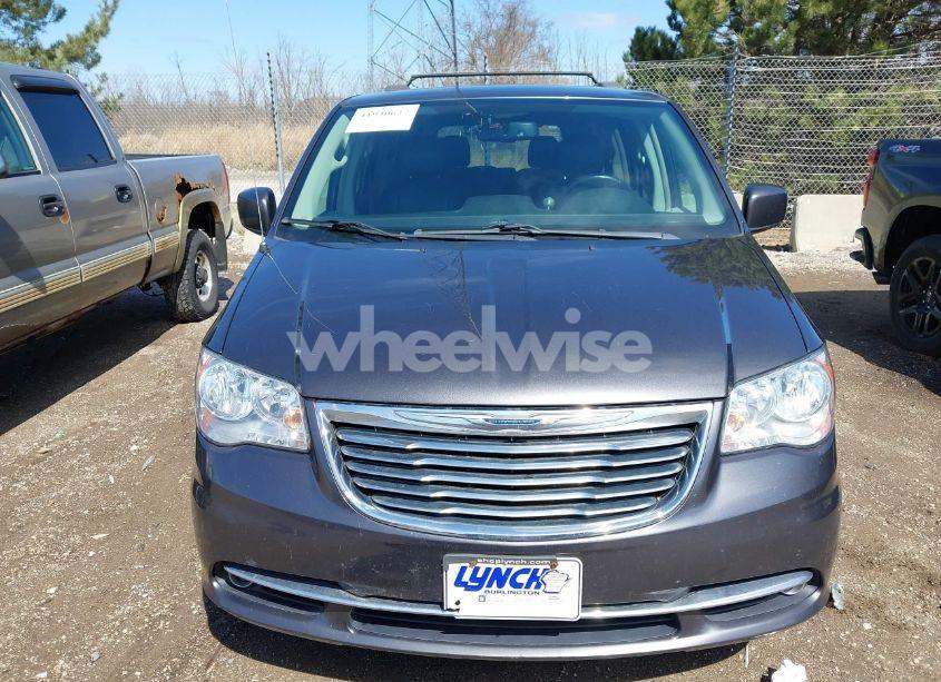 Photo 12 of 2016 Chrysler Town & COUNTRY TOURING (VIN 2C4RC1BG3GR296131)