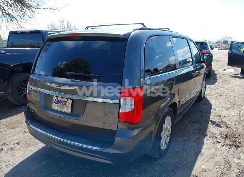 Photo 4 of 2016 Chrysler Town & COUNTRY TOURING (VIN 2C4RC1BG3GR296131)