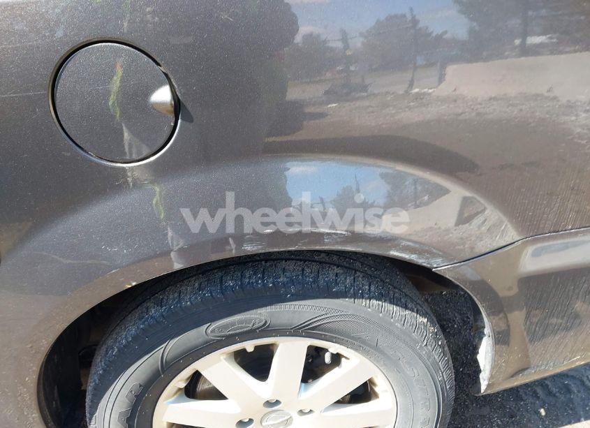 Photo 6 of 2016 Chrysler Town & COUNTRY TOURING (VIN 2C4RC1BG3GR296131)