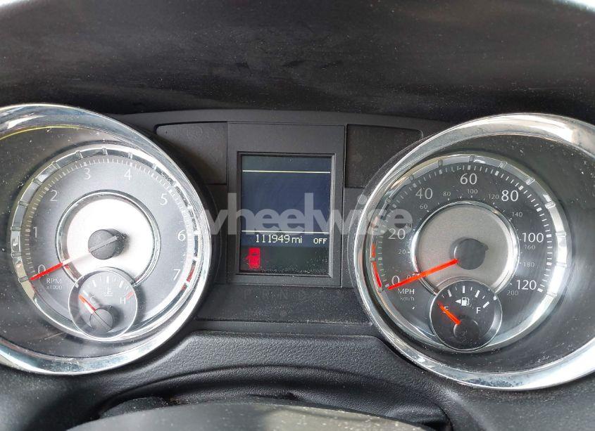 Photo 7 of 2016 Chrysler Town & COUNTRY TOURING (VIN 2C4RC1BG3GR304017)