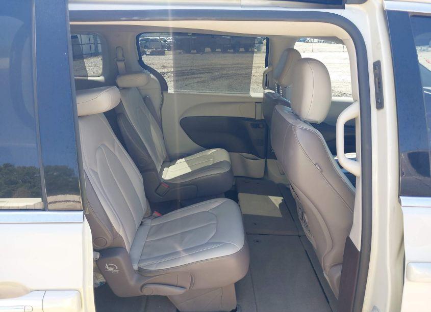 Photo 8 of 2017 Chrysler Pacifica TOURING PLUS/TOURING-L (VIN 2C4RC1BG3HR720411)