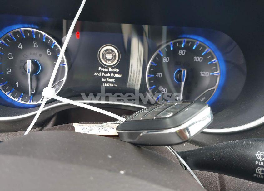 Photo 11 of 2018 Chrysler Pacifica TOURING L (VIN 2C4RC1BG3JR139030)