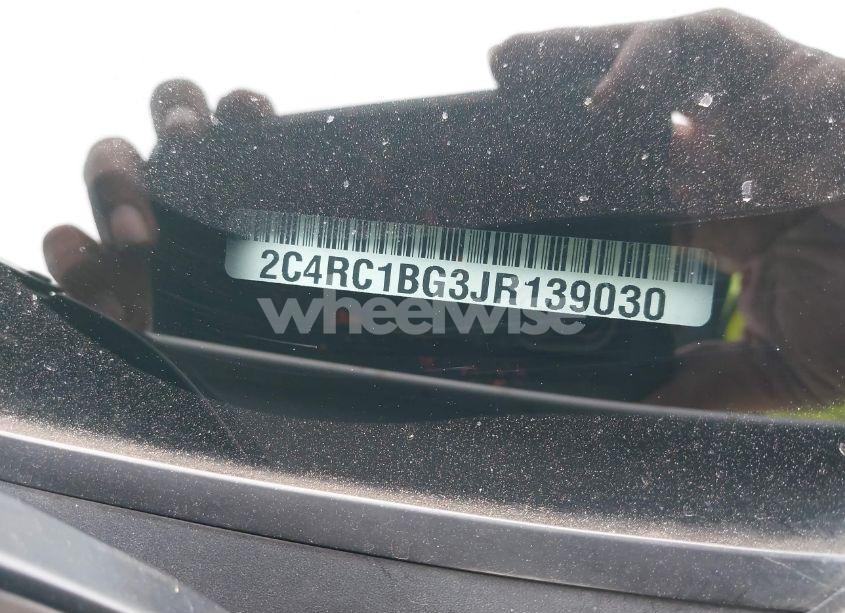 Photo 9 of 2018 Chrysler Pacifica TOURING L (VIN 2C4RC1BG3JR139030)