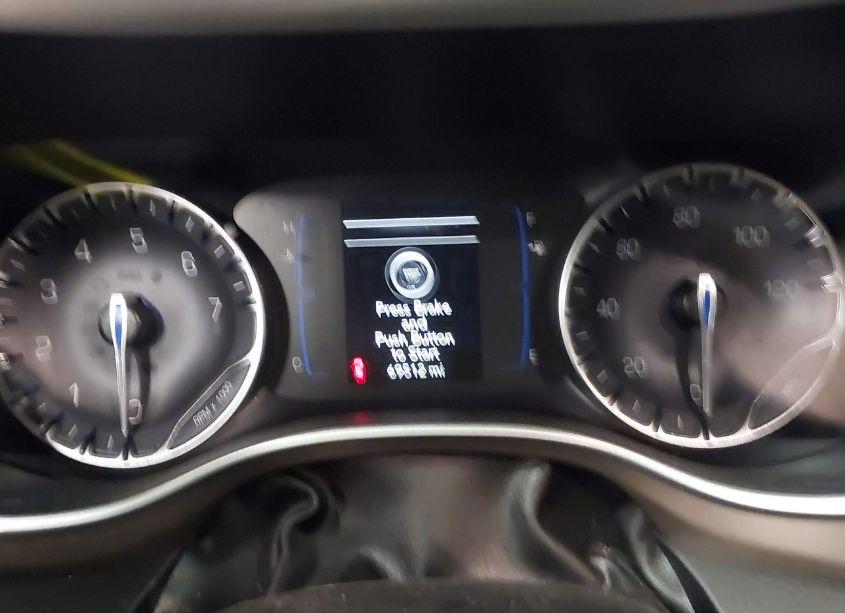 Photo 7 of 2019 Chrysler Pacifica TOURING L (VIN 2C4RC1BG3KR550235)