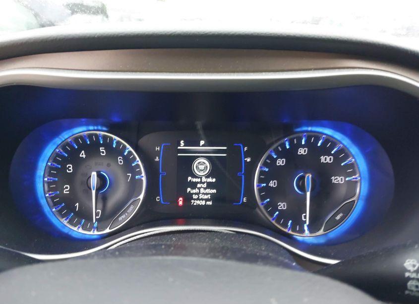 Photo 7 of 2019 Chrysler Pacifica TOURING L (VIN 2C4RC1BG3KR613432)