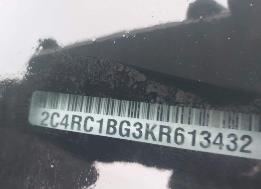 Photo 9 of 2019 Chrysler Pacifica TOURING L (VIN 2C4RC1BG3KR613432)