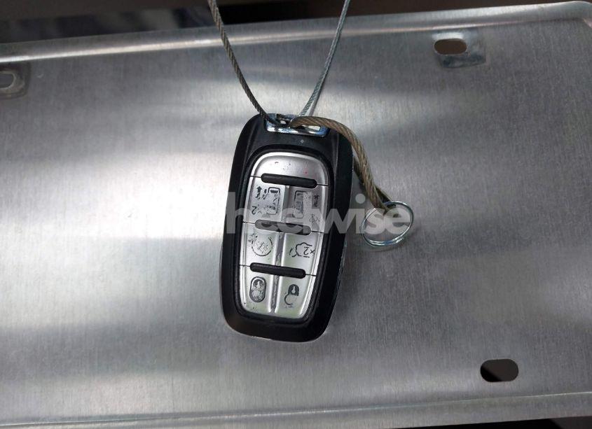 Photo 11 of 2021 Chrysler Pacifica TOURING L (VIN 2C4RC1BG3MR574439)