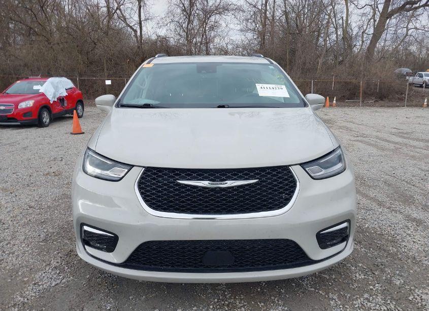 Photo 12 of 2021 Chrysler Pacifica TOURING L (VIN 2C4RC1BG3MR589300)