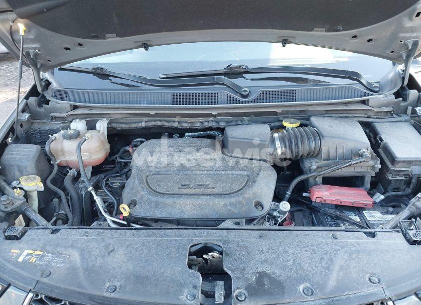 Photo 10 of 2022 Chrysler Pacifica TOURING L (VIN 2C4RC1BG3NR117213)