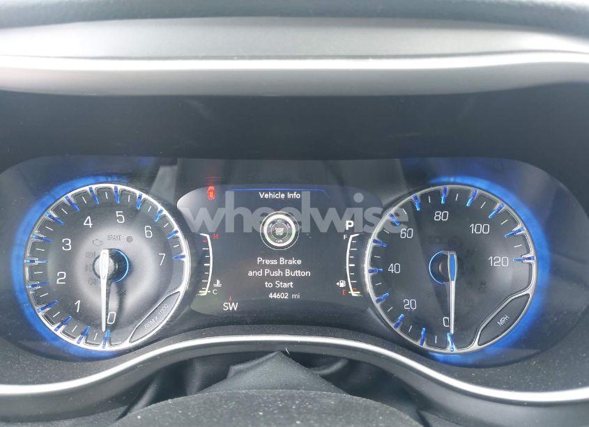 Photo 7 of 2022 Chrysler Pacifica TOURING L (VIN 2C4RC1BG3NR146081)