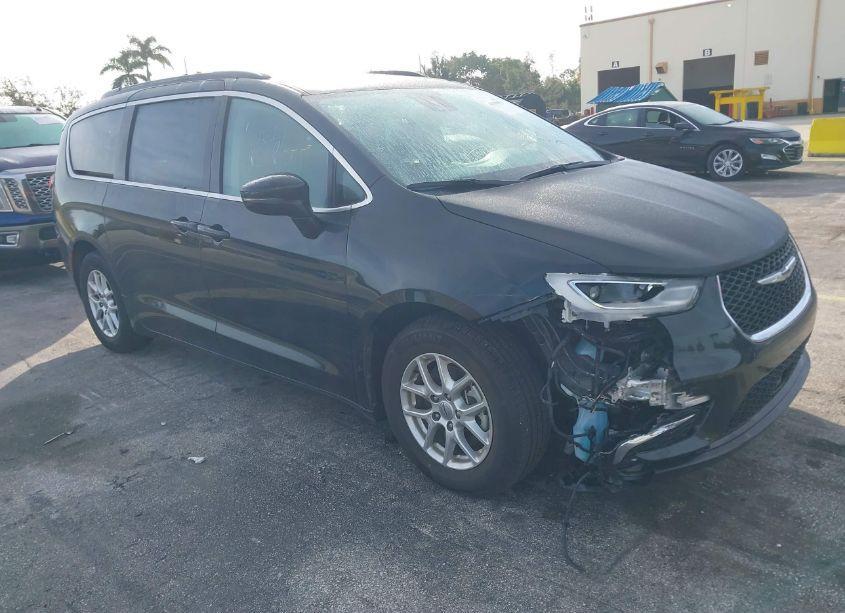 2022 Chrysler Pacifica TOURING L (VIN 2C4RC1BG3NR195300) main photo