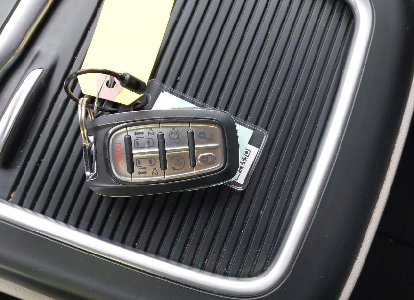 Photo 11 of 2023 Chrysler Pacifica (VIN 2C4RC1BG3PR559671)