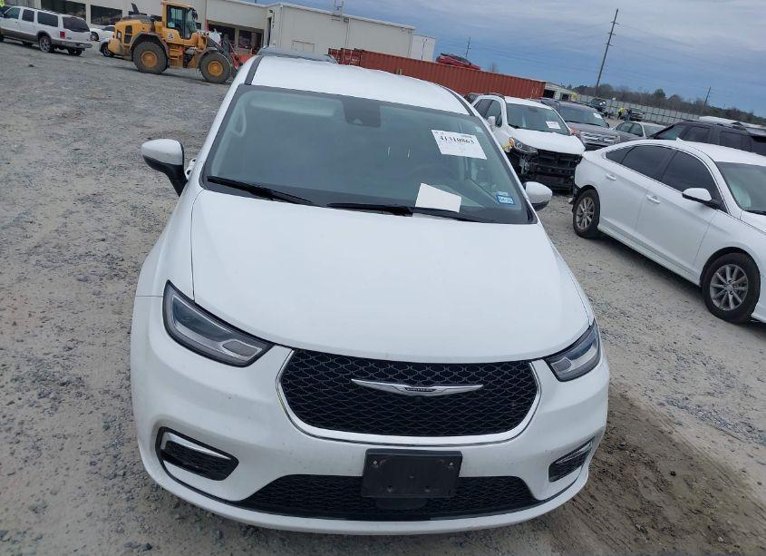 Photo 12 of 2023 Chrysler Pacifica (VIN 2C4RC1BG3PR559671)