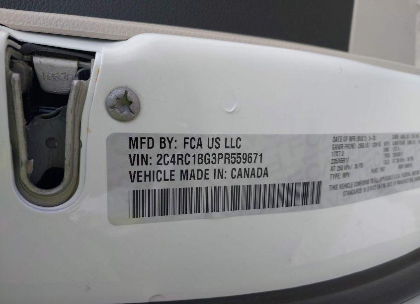 Photo 9 of 2023 Chrysler Pacifica (VIN 2C4RC1BG3PR559671)