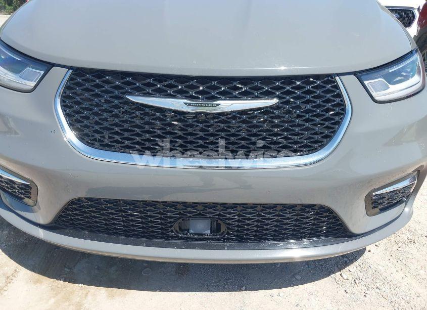 Photo 6 of 2023 Chrysler Pacifica TOURING L (VIN 2C4RC1BG3PR597465)