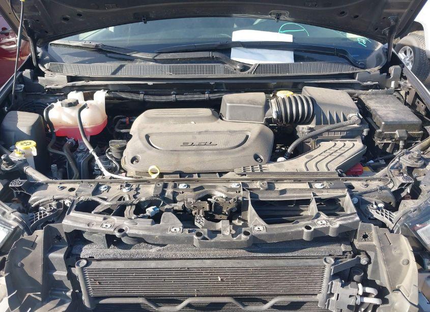 Photo 10 of 2023 Chrysler Pacifica TOURING L (VIN 2C4RC1BG3PR601790)