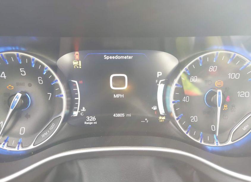 Photo 15 of 2023 Chrysler Pacifica TOURING L (VIN 2C4RC1BG3PR601790)