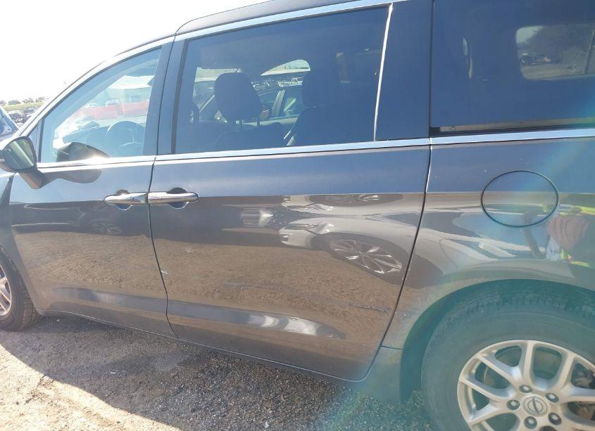 Photo 14 of 2023 Chrysler Pacifica TOURING L (VIN 2C4RC1BG3PR602194)