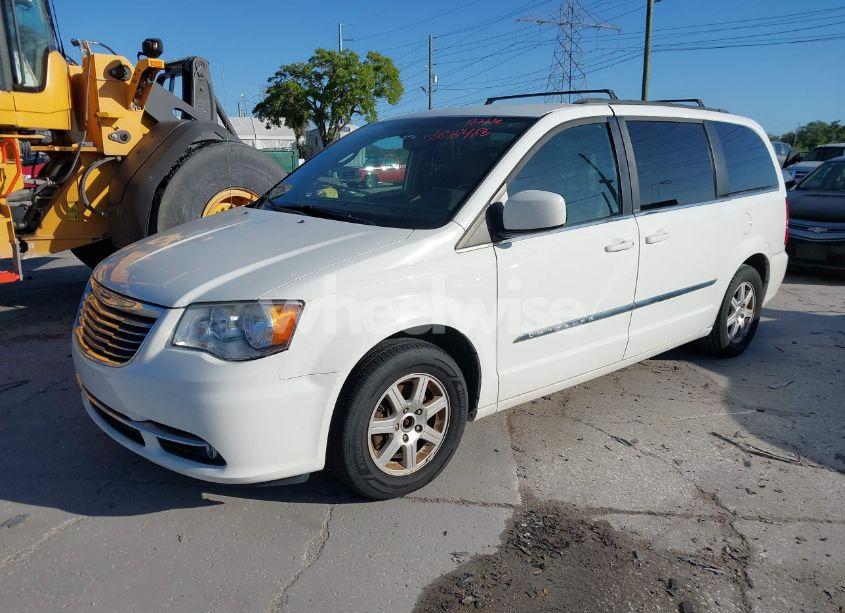 Photo 2 of 2012 Chrysler Town & COUNTRY TOURING (VIN 2C4RC1BG4CR187347)
